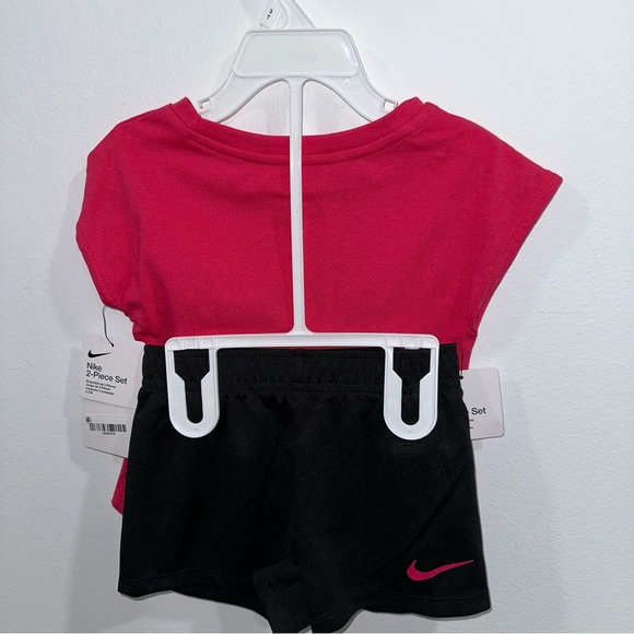 Nike Shoe Lace Heart 2pc Short Set - Picture 3 of 3